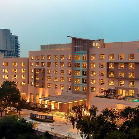 하얏트 플레이스 구르가온 우디오그 비하르 호텔 외부 사진 The Park, New Delhi