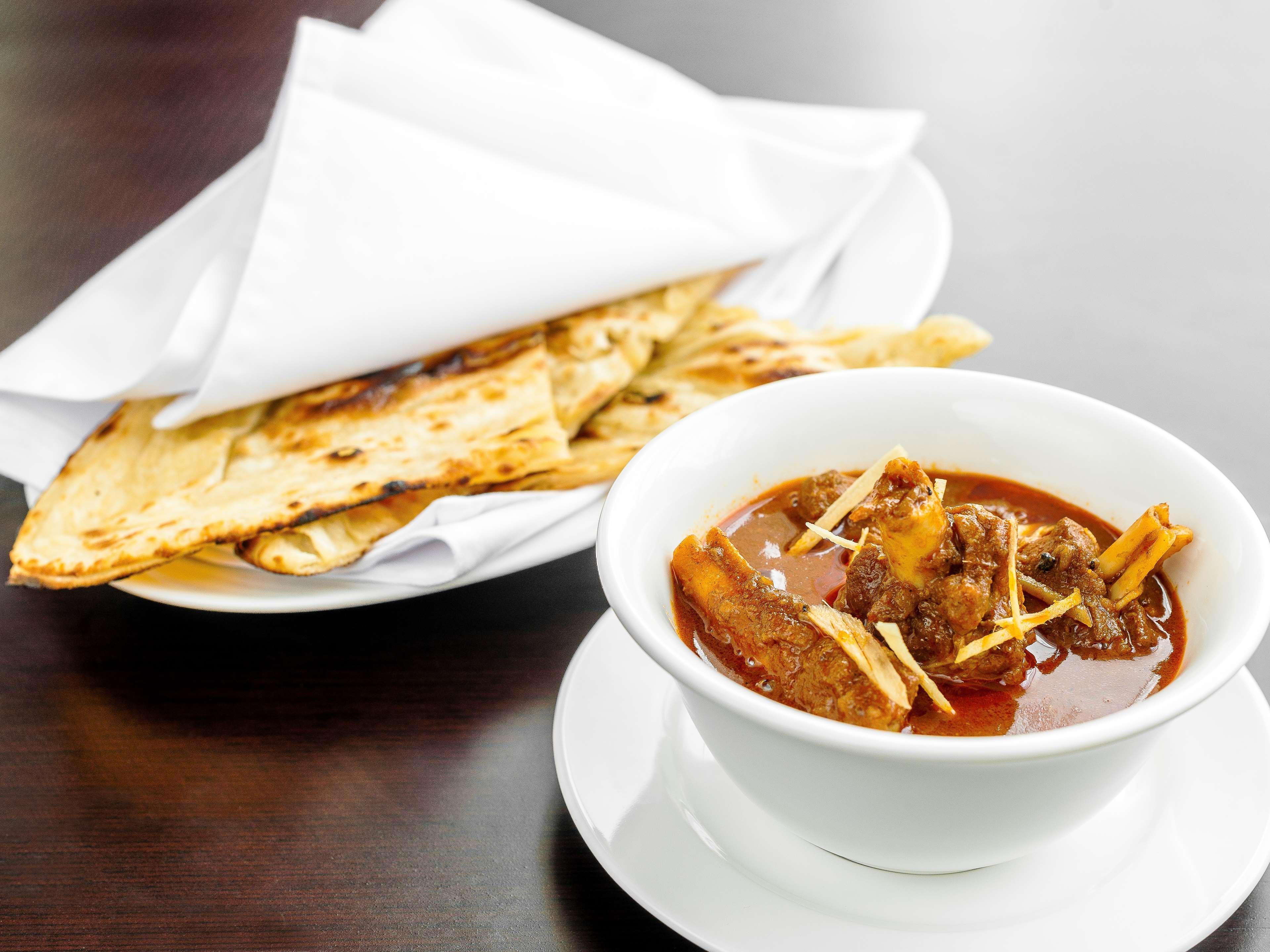 하얏트 플레이스 구르가온 우디오그 비하르 호텔 외부 사진 A bowl of Nihari
