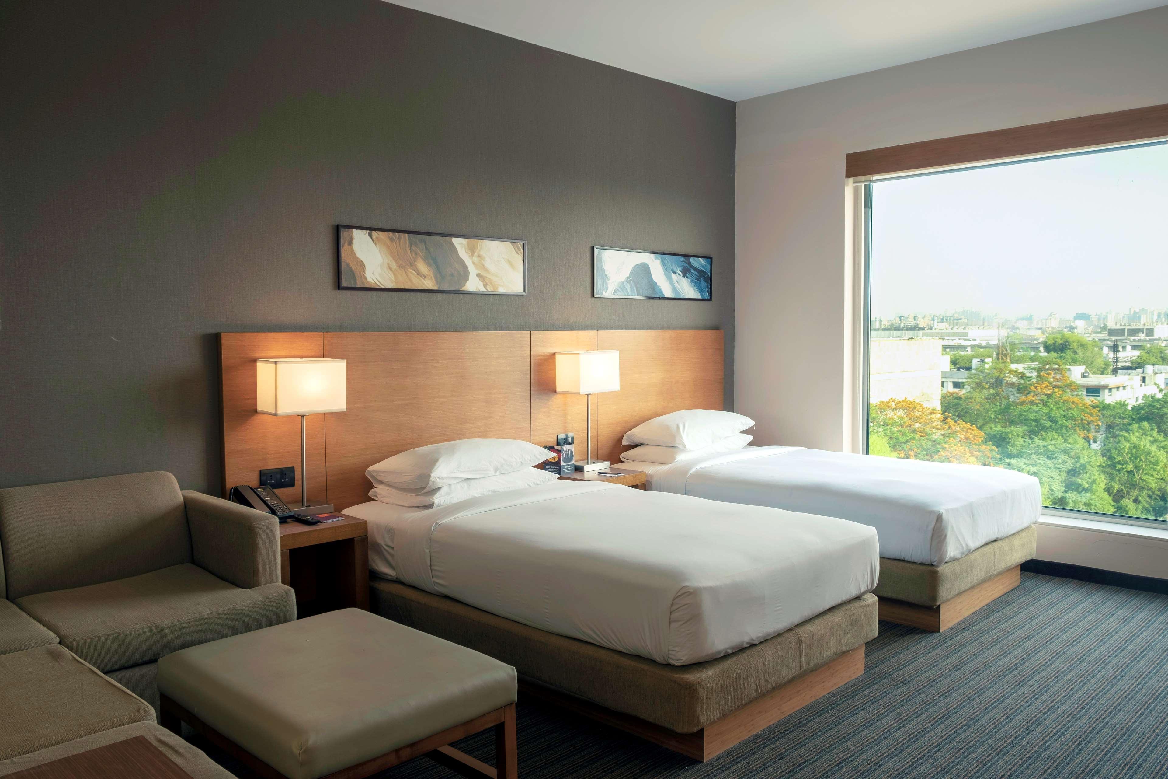 하얏트 플레이스 구르가온 우디오그 비하르 호텔 외부 사진 Holiday Inn Express room